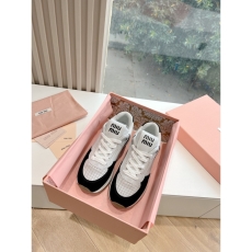 Miu Miu Casual Shoes